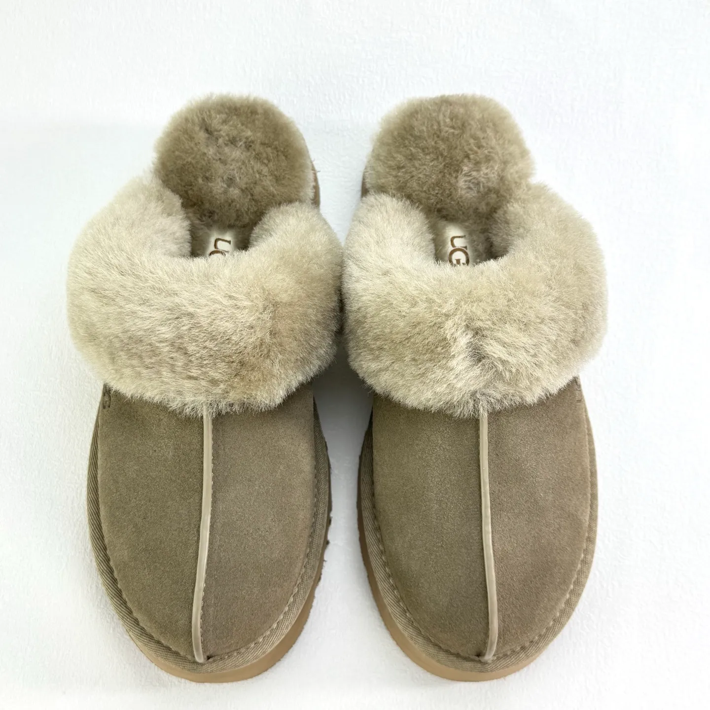 Self-pickup 💰400 2550 Thick-soled wool slippers (star slippers plus version) Comfortable toe-toe style, can be worn at home, wool slippers can be worn outside, cow split upper, Longfeng moccasin wool lining, original three-layer combination outsole, light and comfortable on the foot, only the top version, oil edge craftsmanship is exquisite! Color: maroon gray sand antelope brown black code number: 35-41